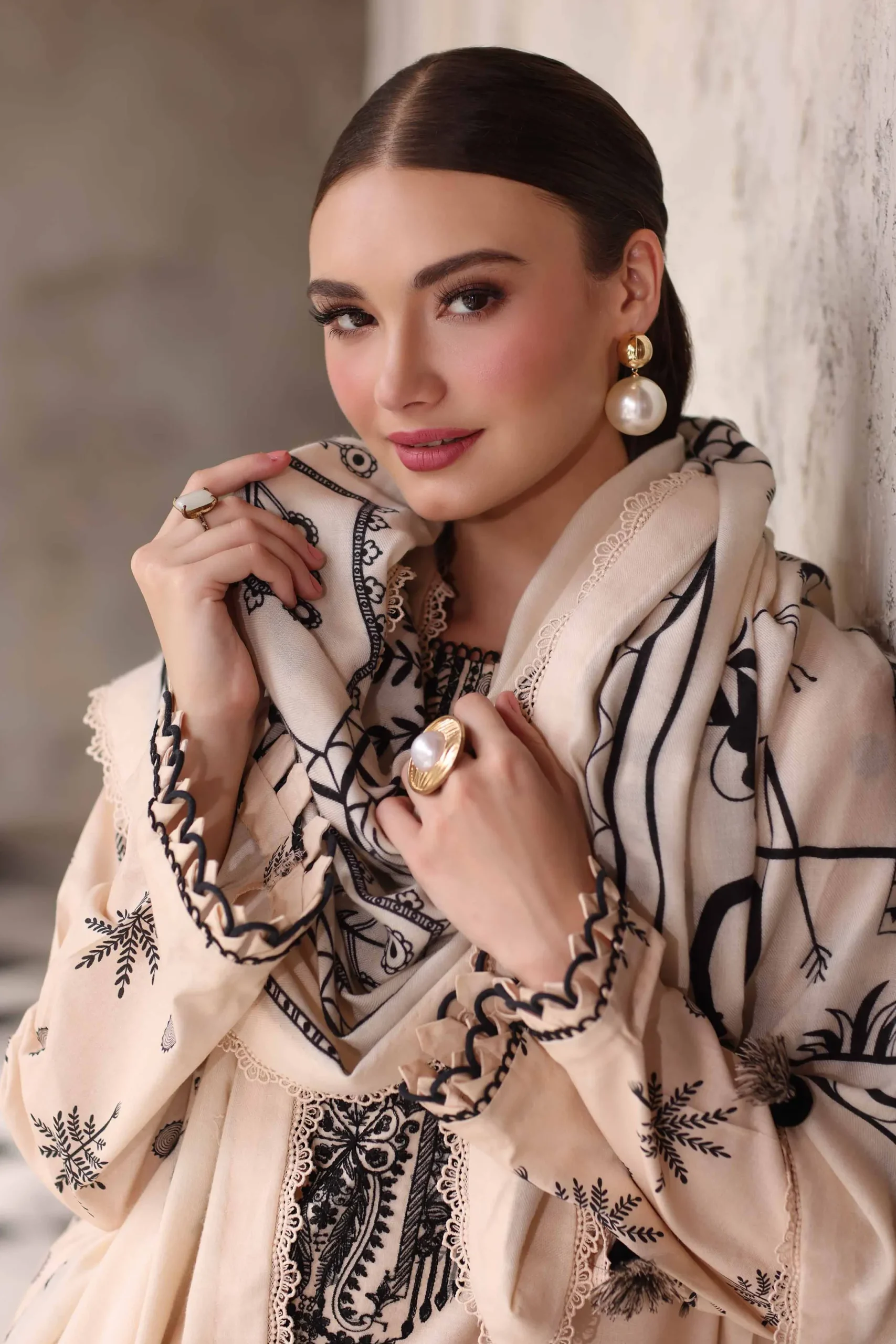 3 Piece - Printed Embroidered Suit - 42503724