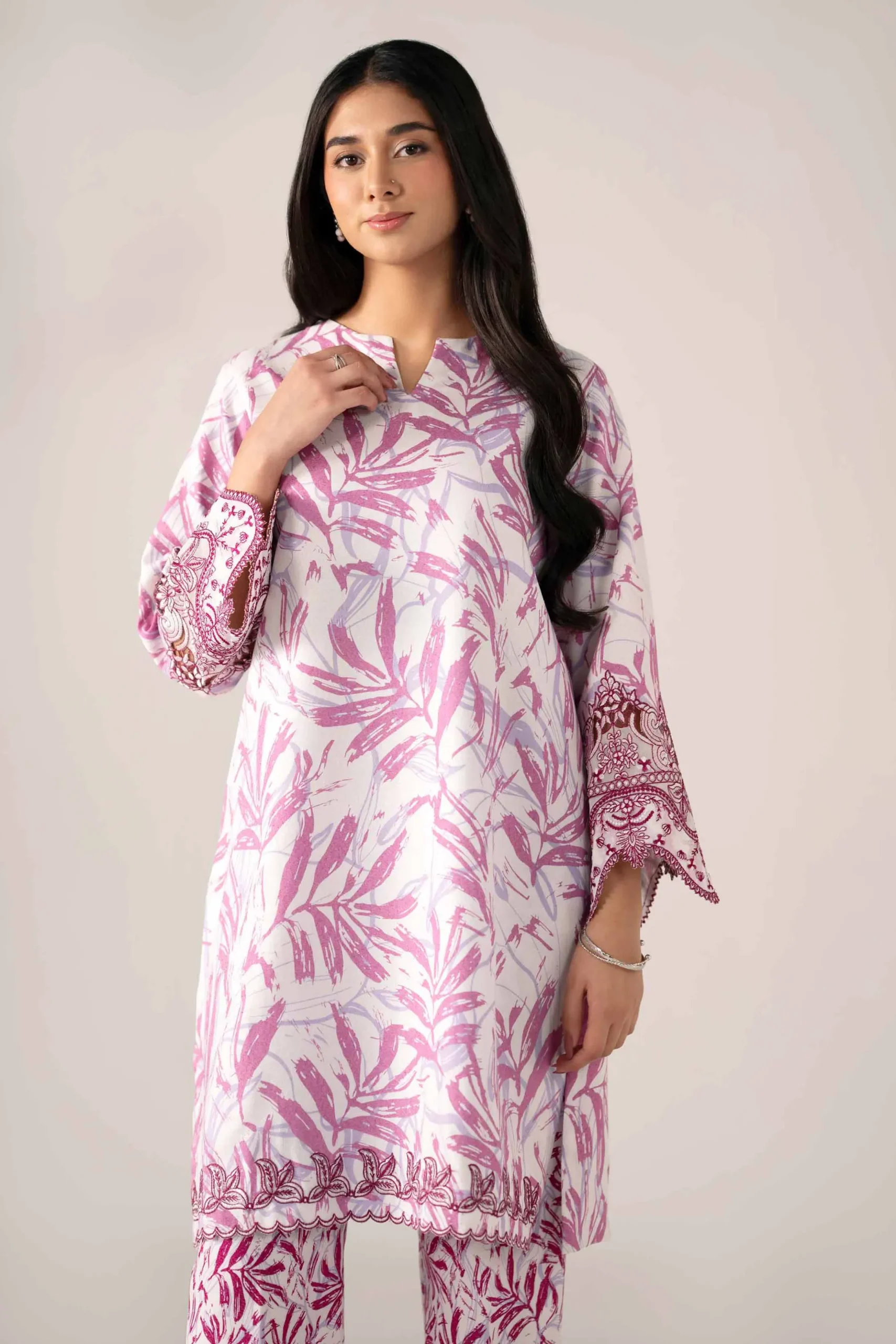 2 Piece - Printed Embroidered Suit - 42502811
