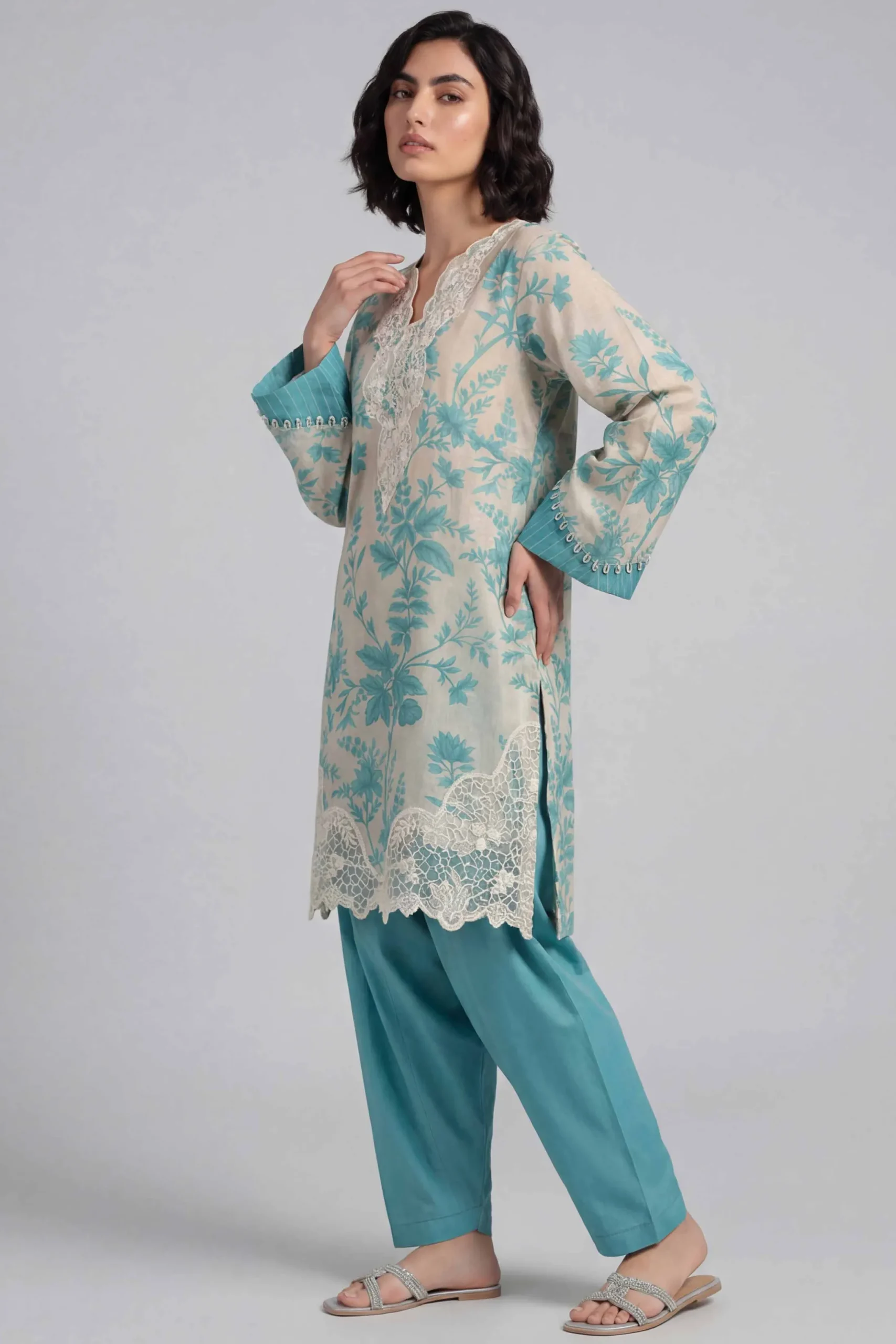 2 Piece - Printed Embroidered Suit - 42601655