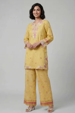 2 Piece - Printed Embroidered Suit - 42601669