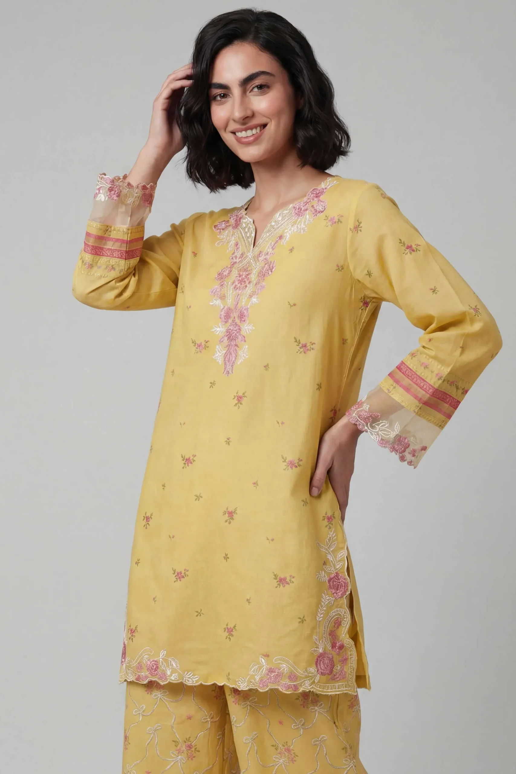2 Piece - Printed Embroidered Suit - 42601669