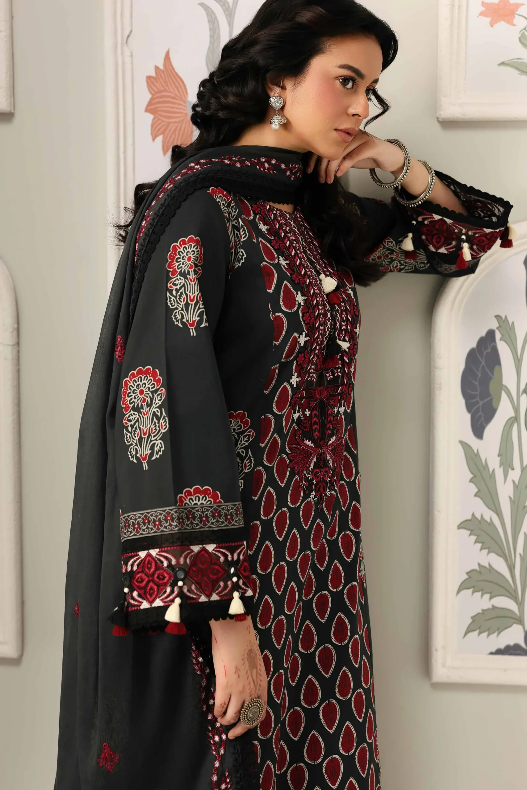 3 Piece - Printed Embroidered Suit - 42601816
