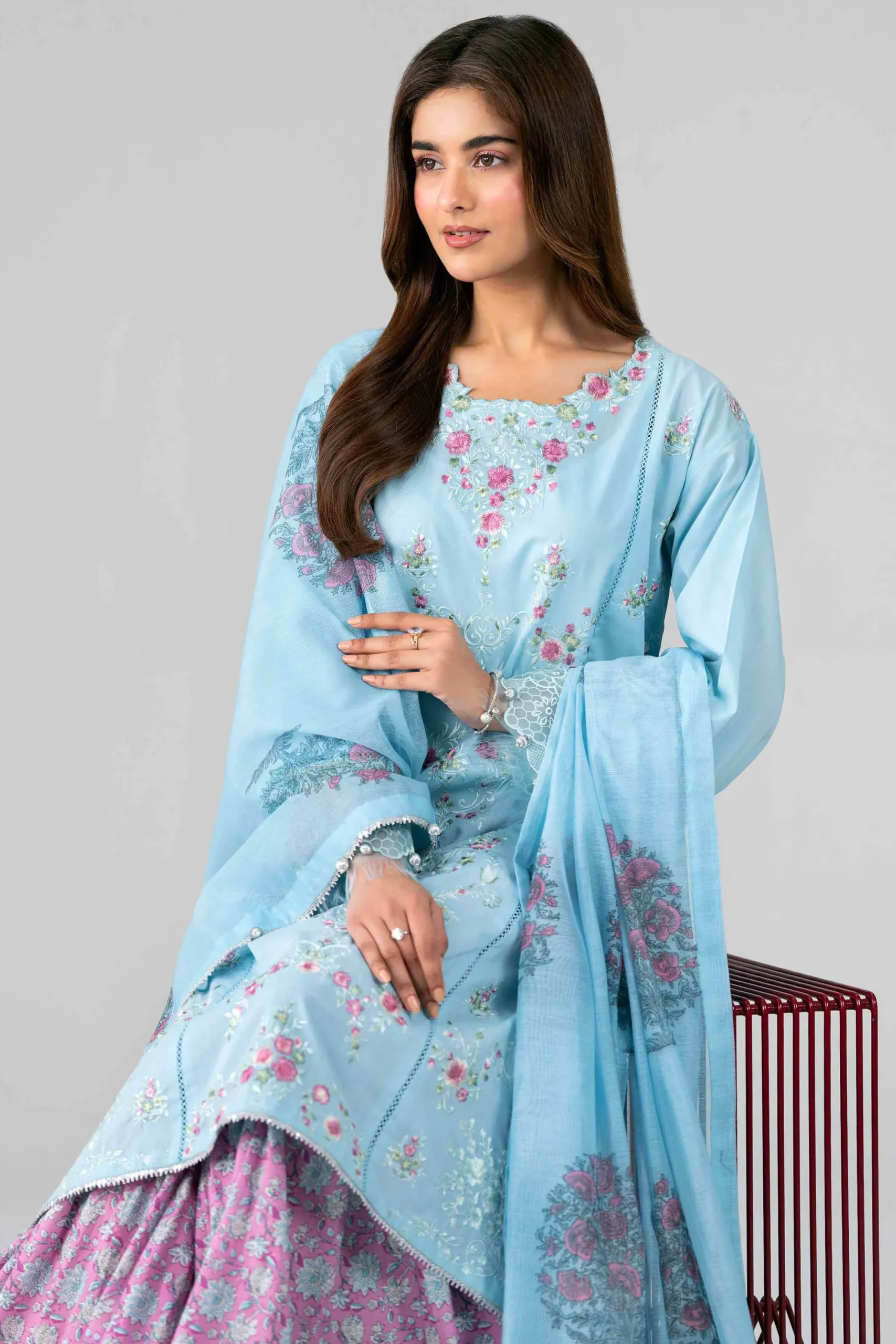 3 Piece - Printed Embroidered Suit - 42601791