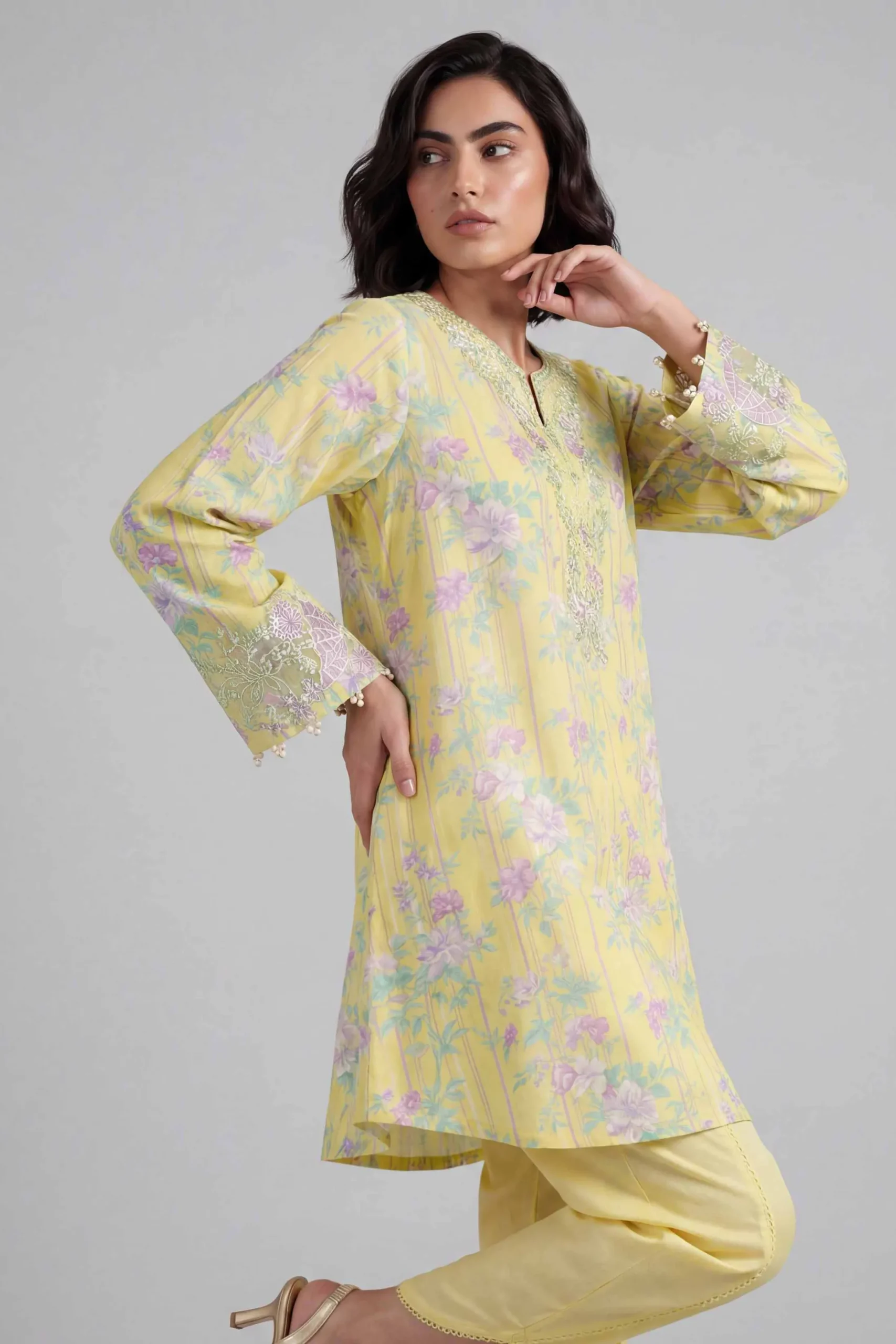 2 Piece - Printed Embroidered Suit - 42601656