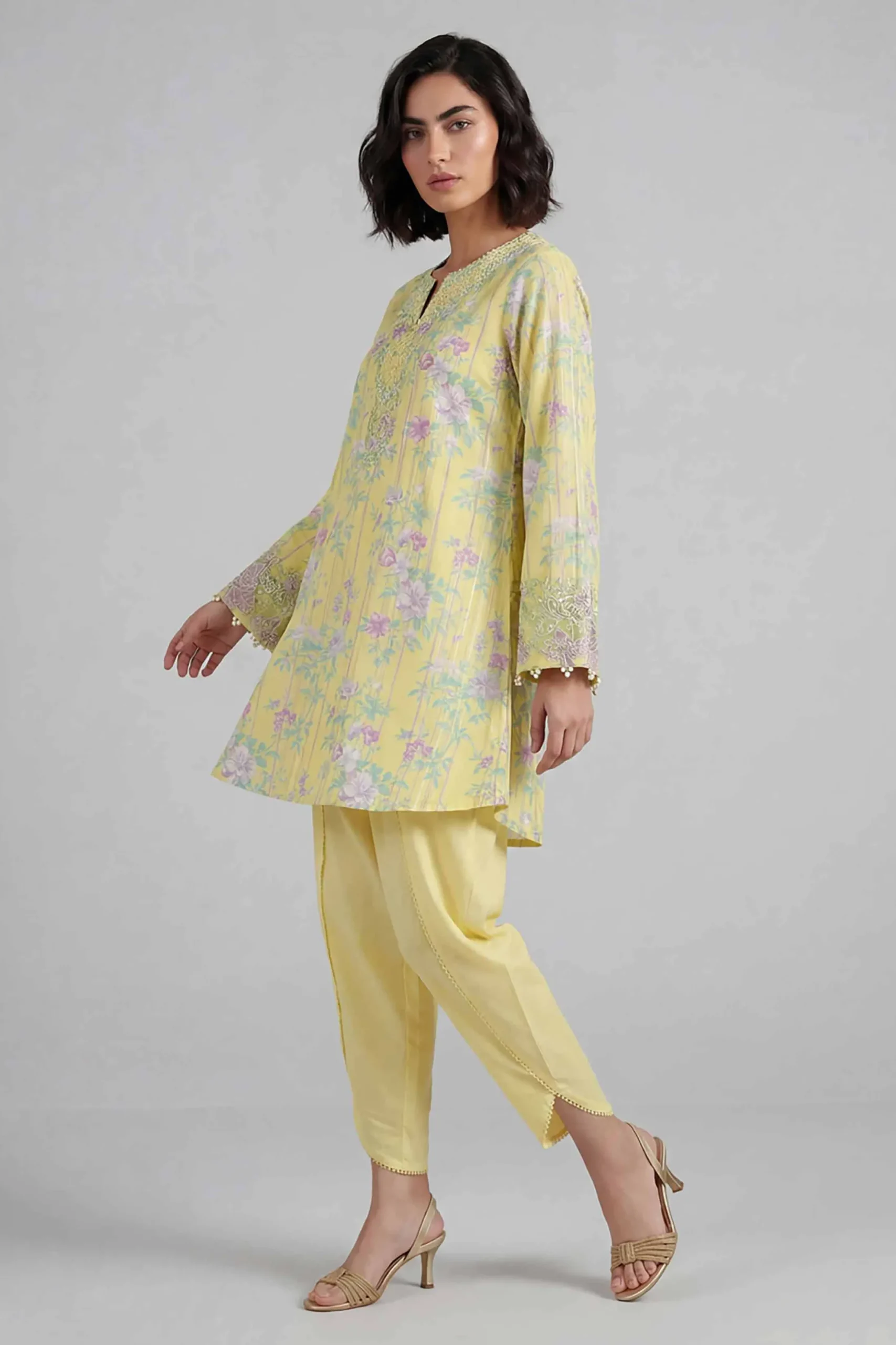 2 Piece - Printed Embroidered Suit - 42601656