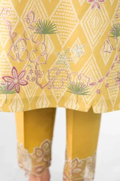 3 Piece - Printed Embroidered Suit - 42601788