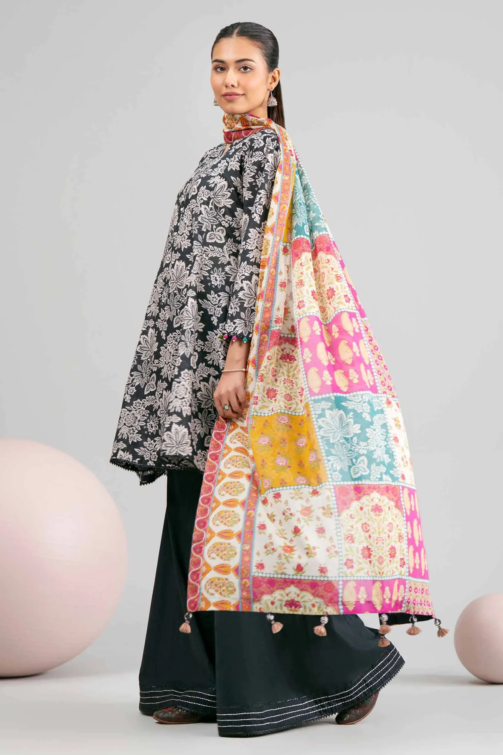 3 Piece - Printed Loose Fabric - 42602375