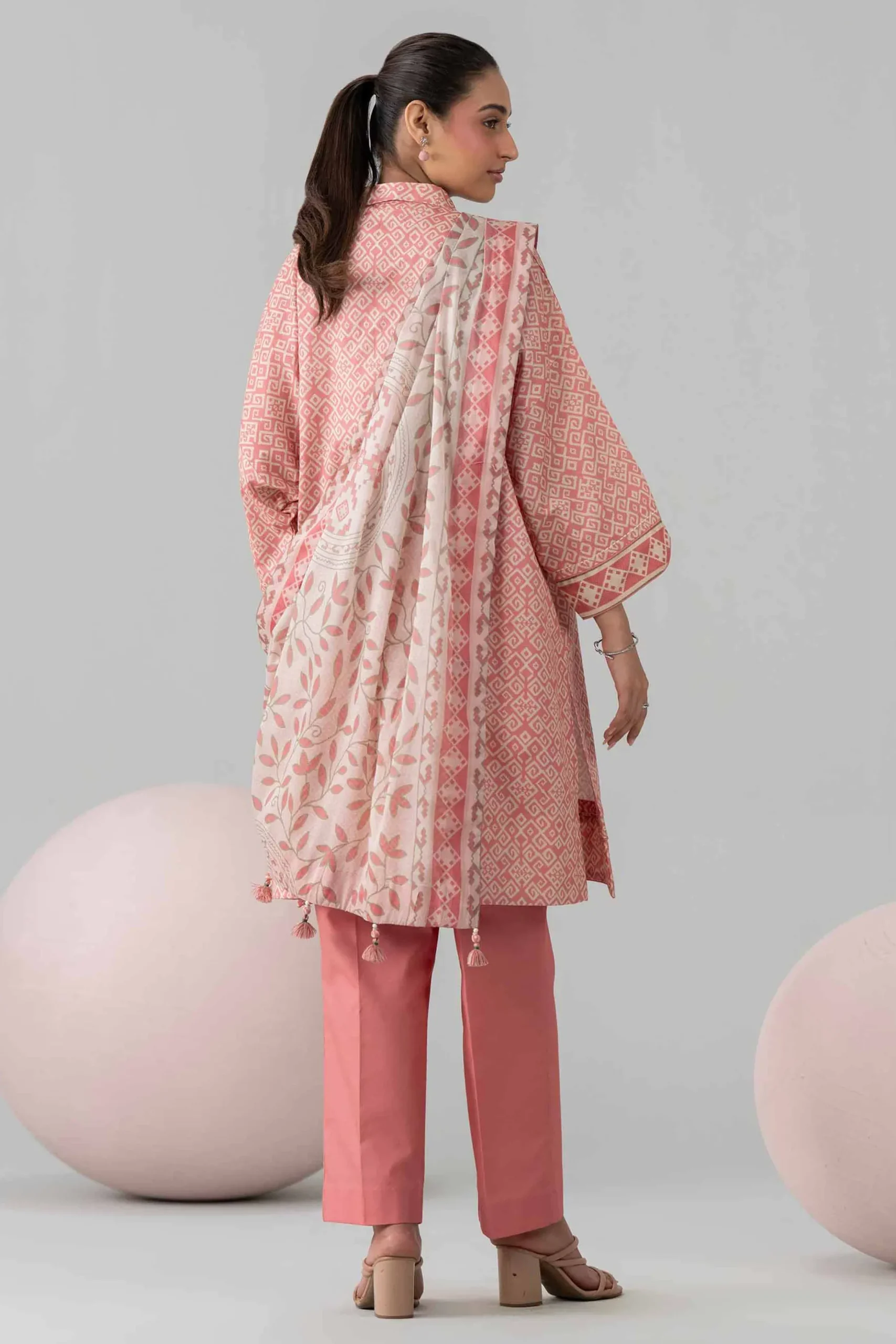 3 Piece - Printed Loose Fabric - 42602562