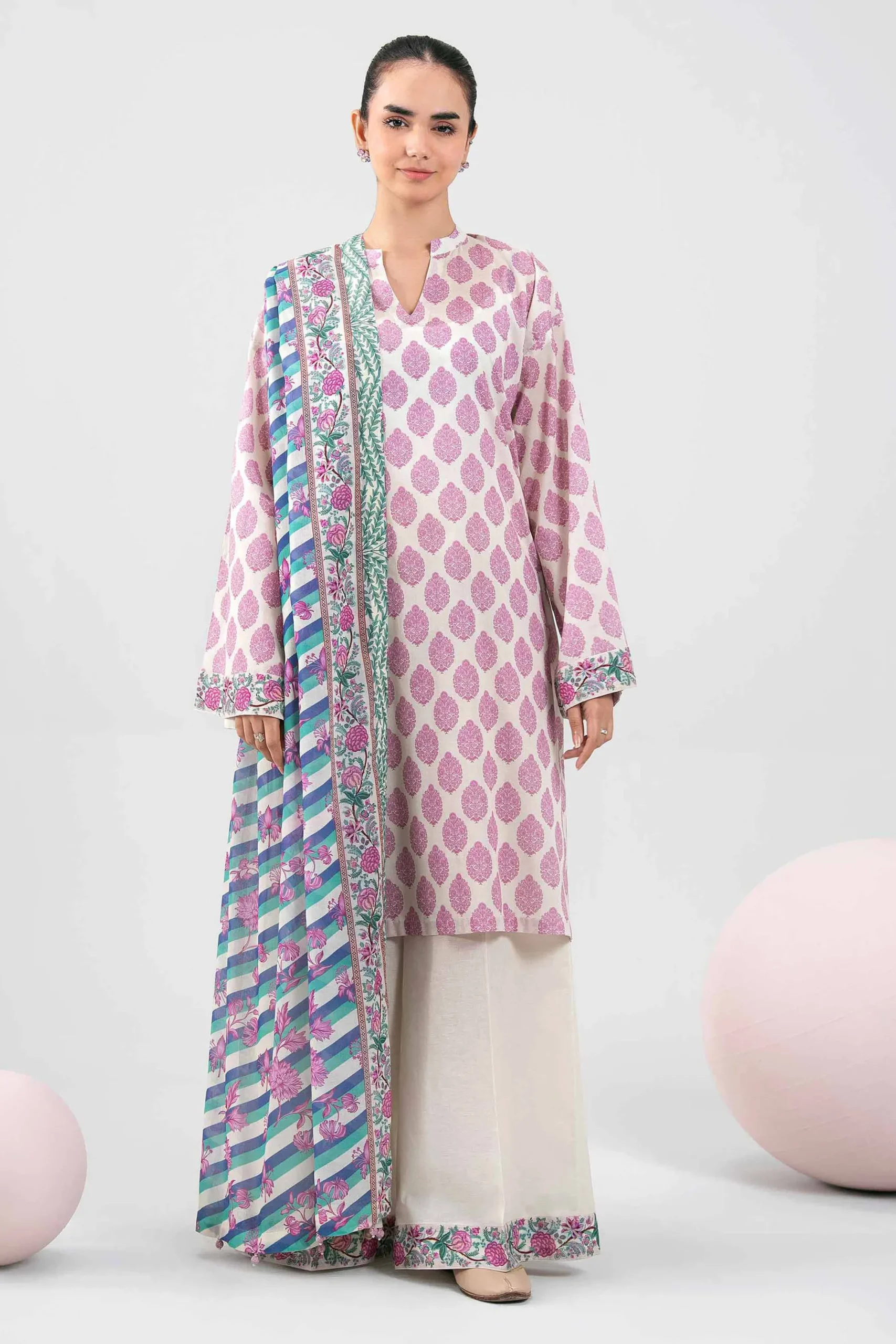 3 Piece - Printed Loose Fabric - 42602402