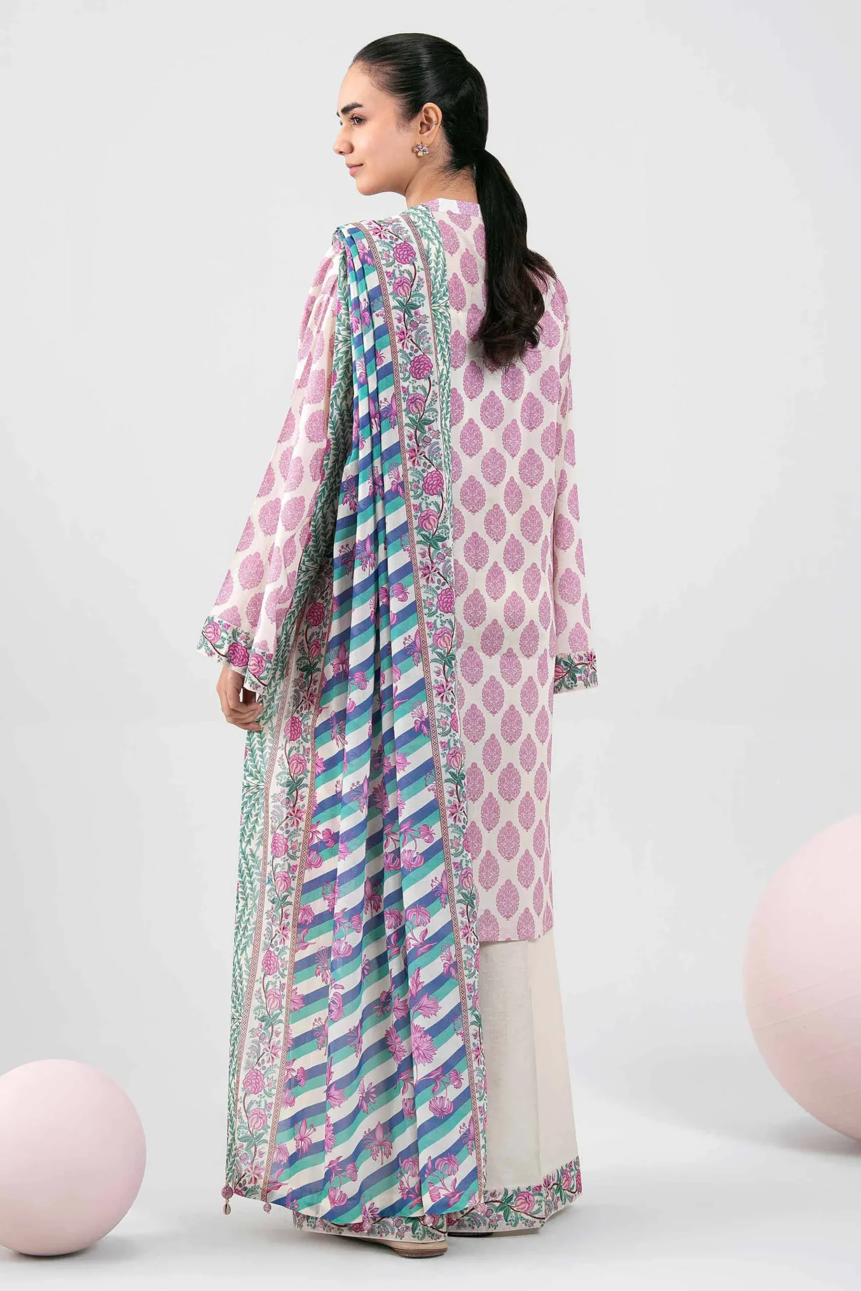 3 Piece - Printed Loose Fabric - 42602402