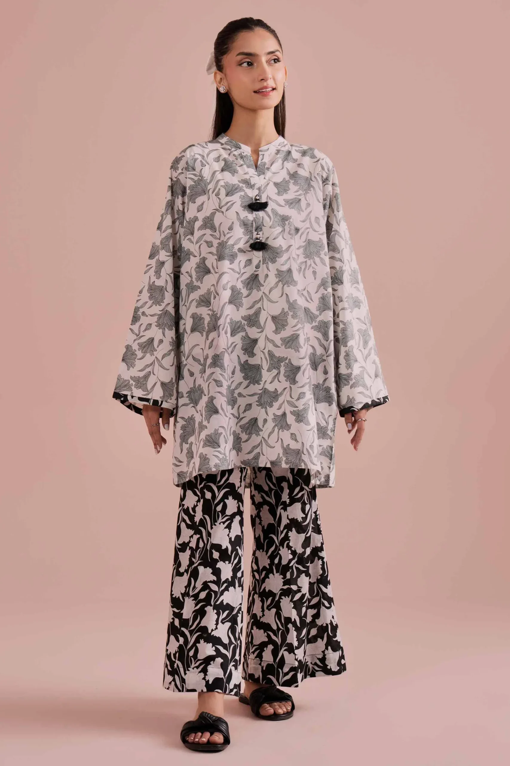 2 Piece - Printed Suit - PE26-191