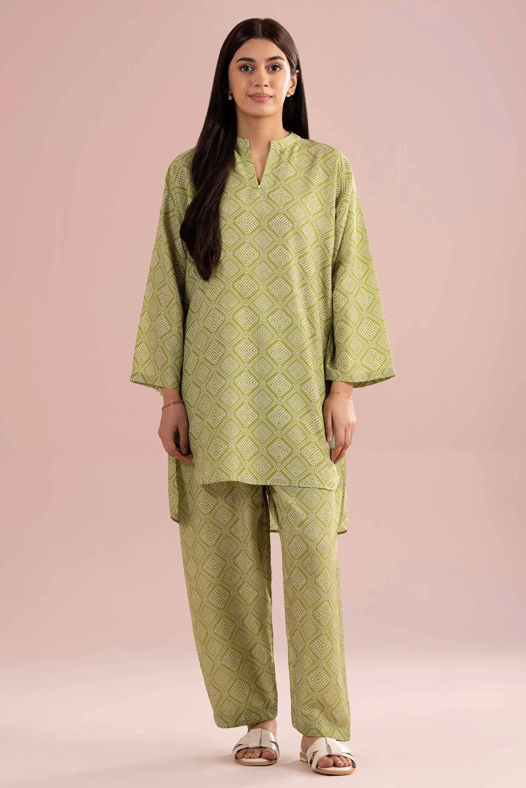 2 Piece - Printed Suit - PE26-350