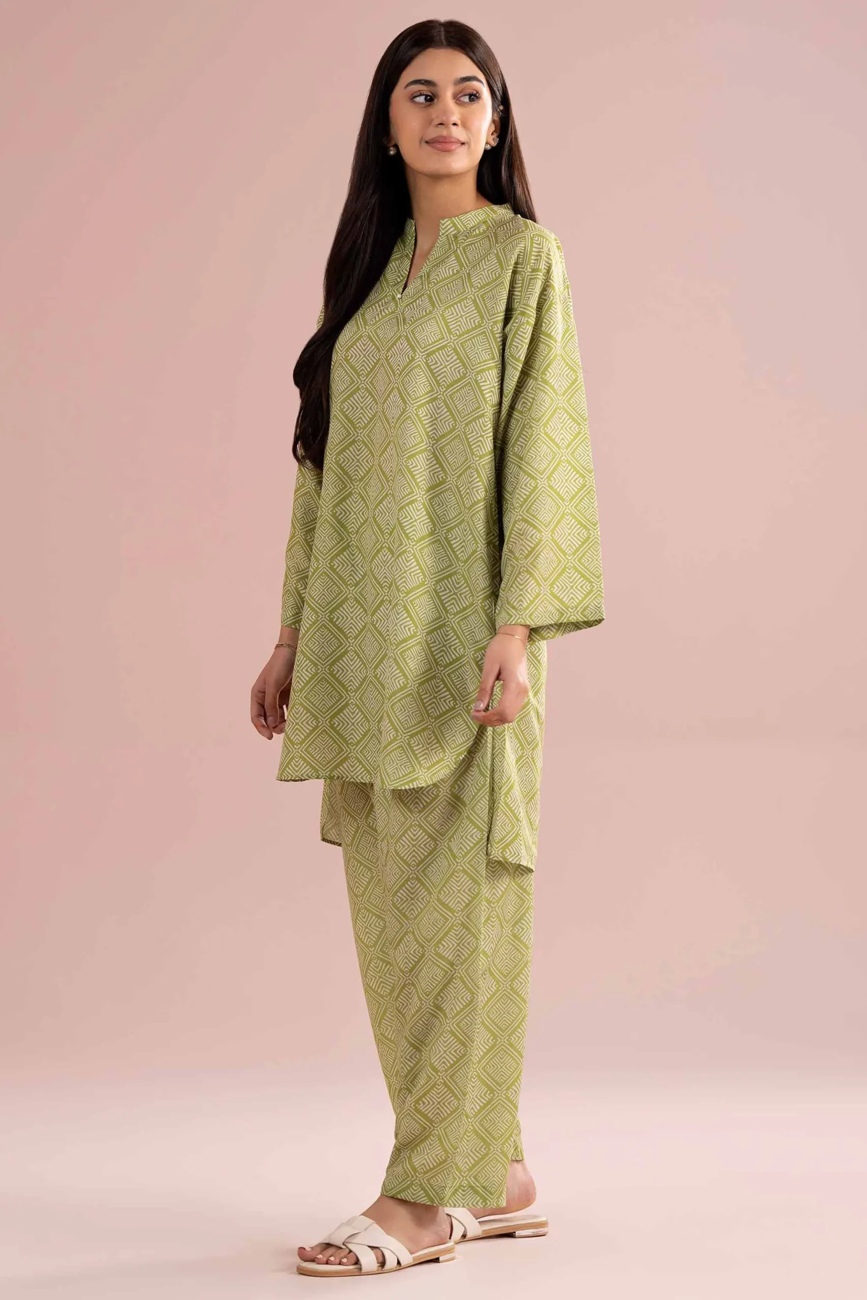 2 Piece - Printed Suit - PE26-350