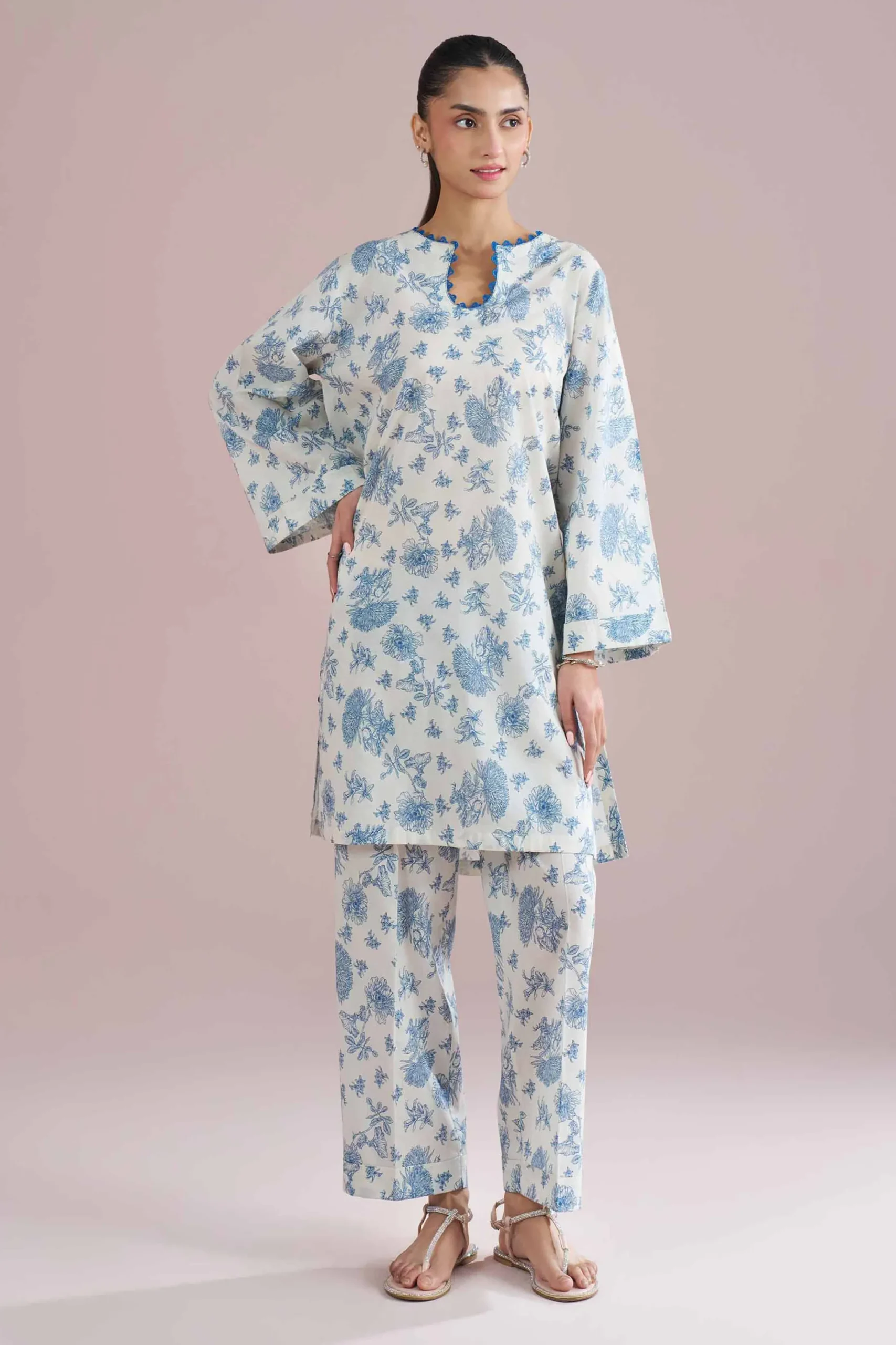 2 Piece - Printed Suit - PE26-197
