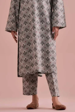 2 Piece - Printed Suit - PE26-187