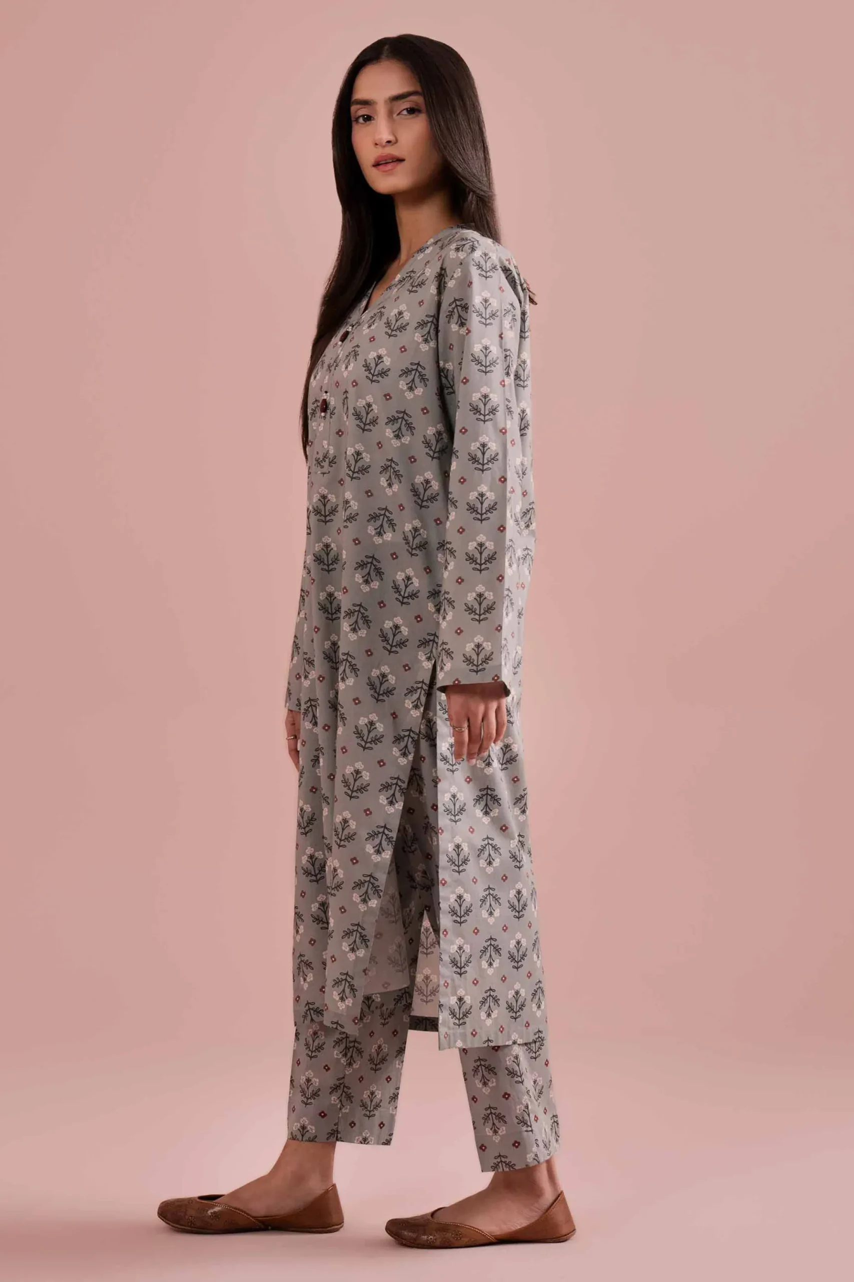 2 Piece - Printed Suit - PE26-187