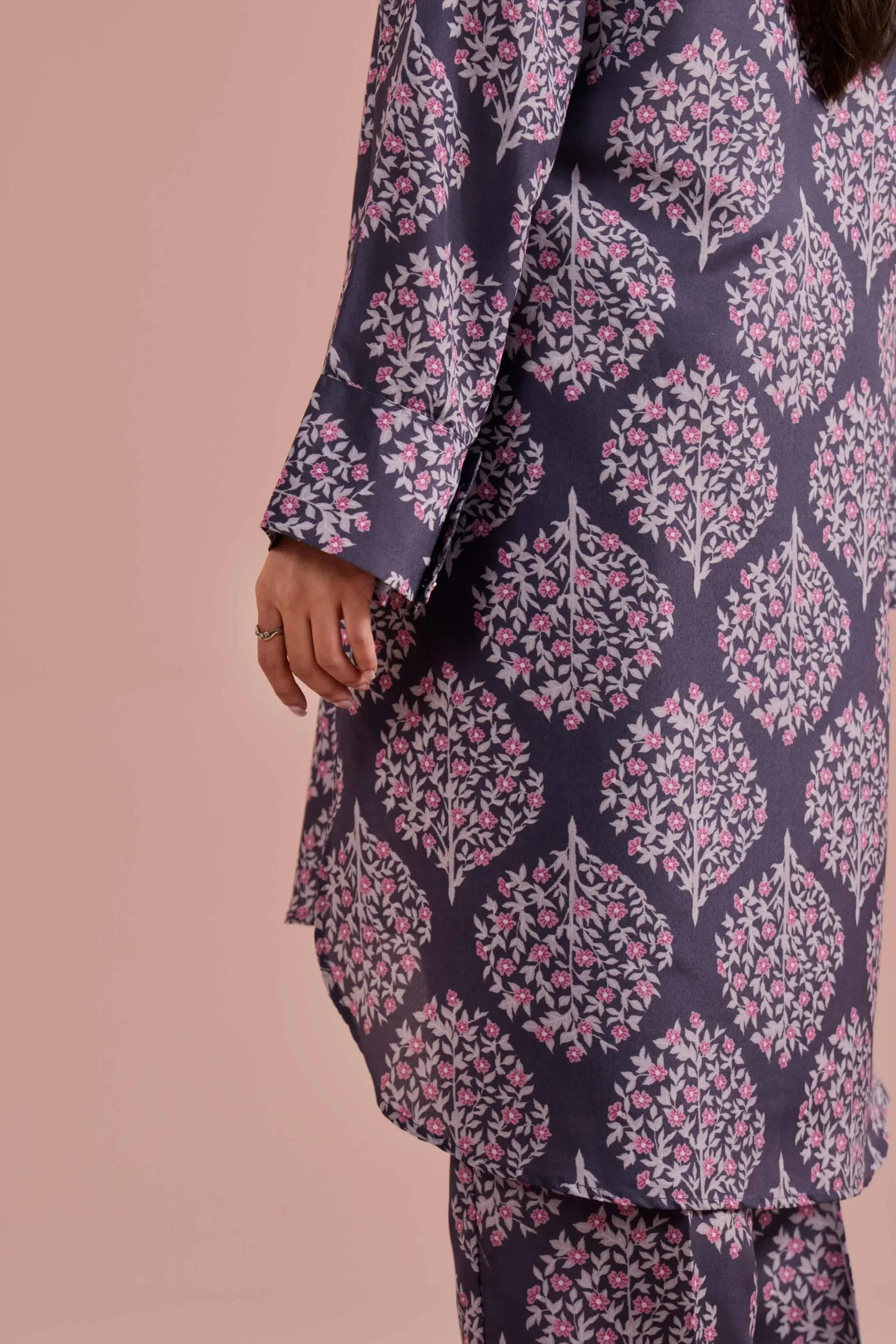 2 Piece - Printed Suit - PE26-343