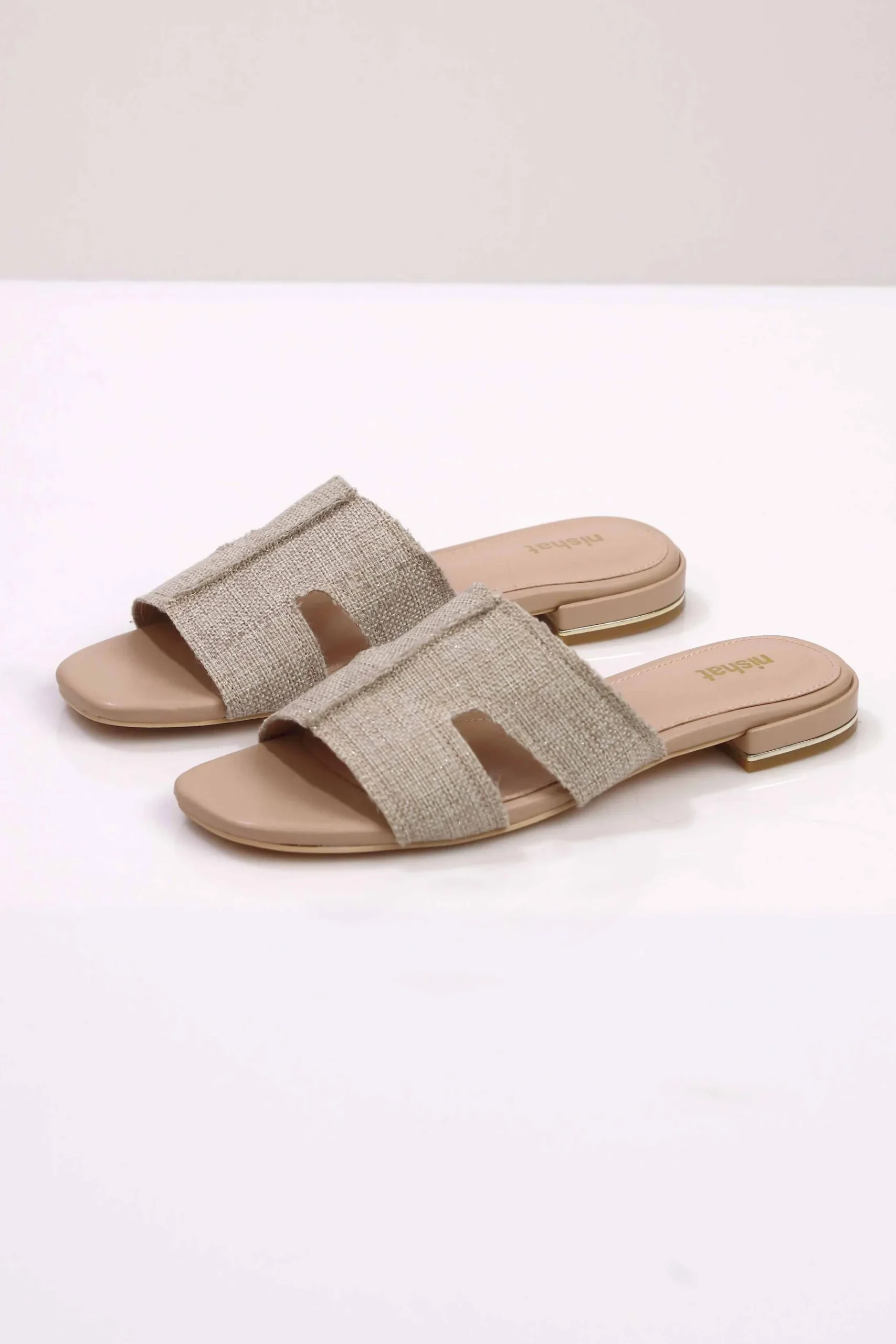 Pink Chappal-443072905