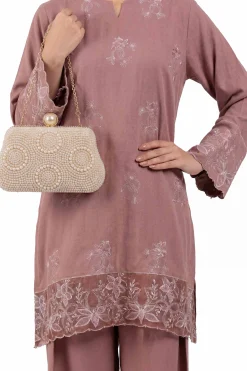 Pink Clutch-448832105