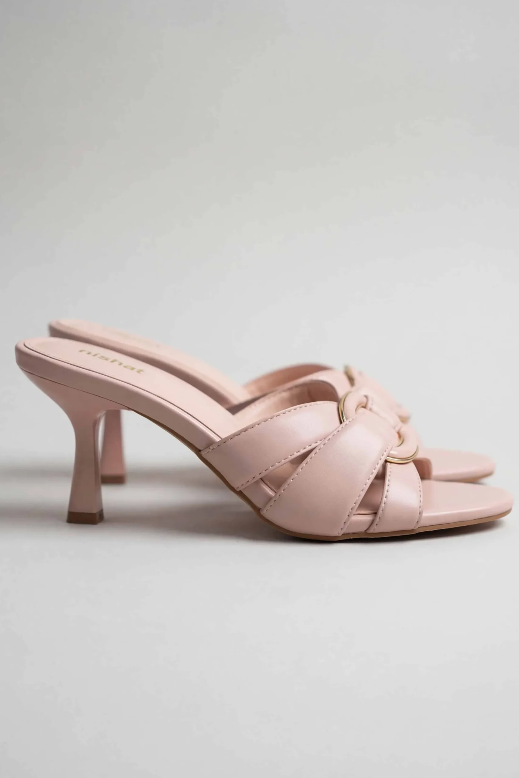 Pink Heels-445332905