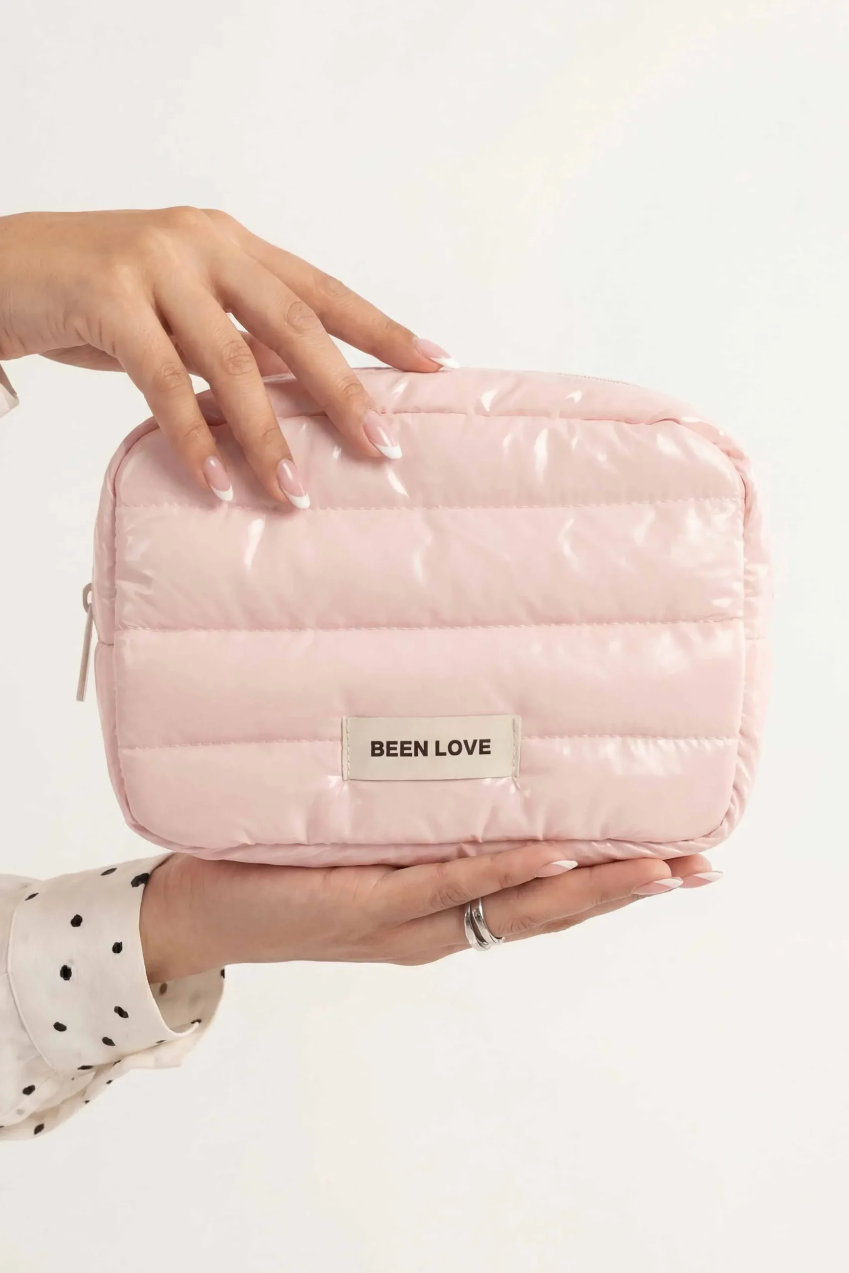 Pink Vanity Bag-448332105