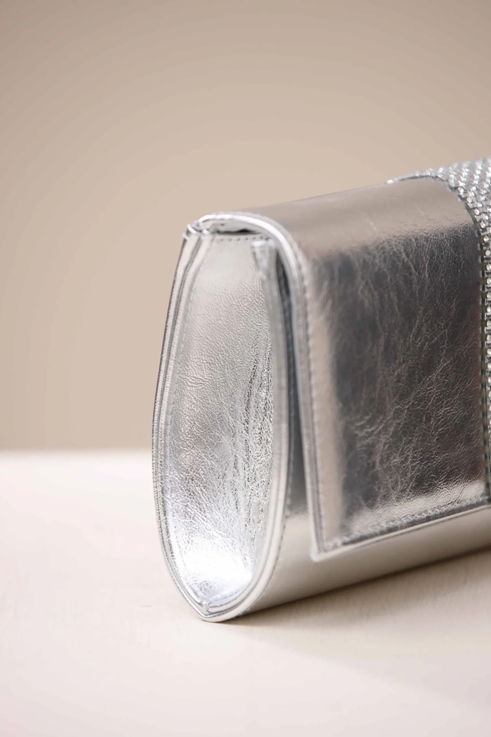 Silver Shoulder Bag-444582120