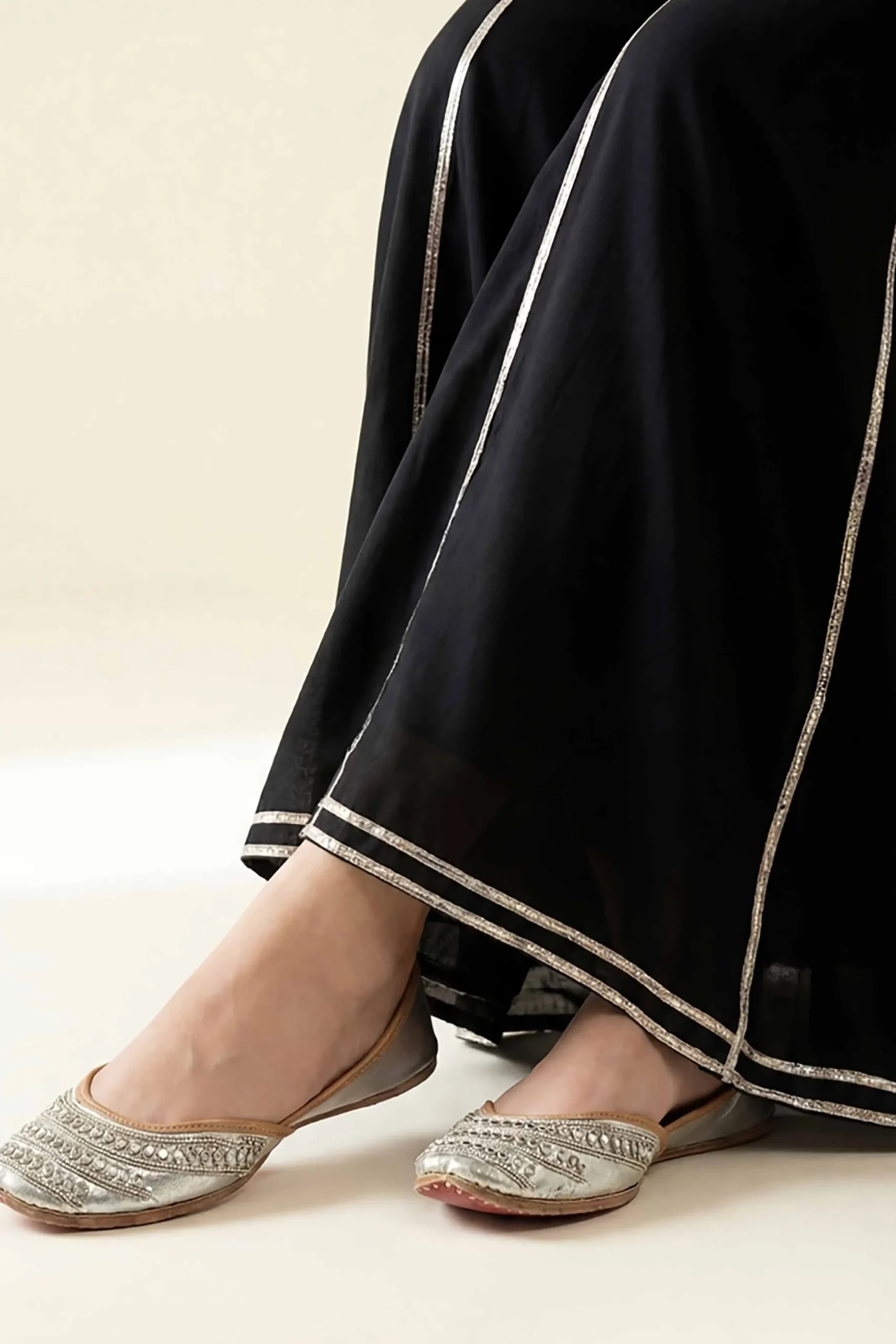Solid Sharara - PE26-651