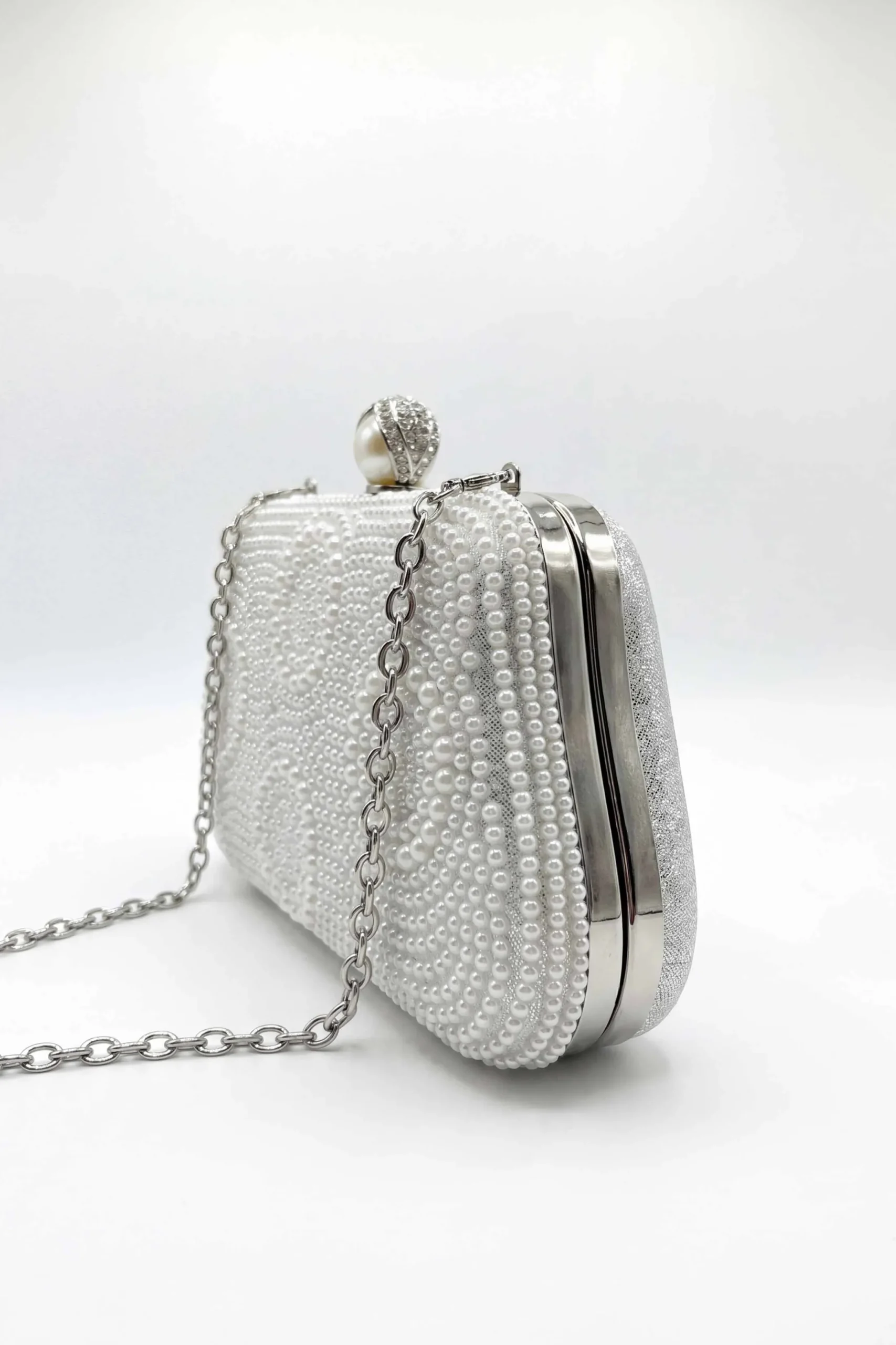White Clutch-448832112