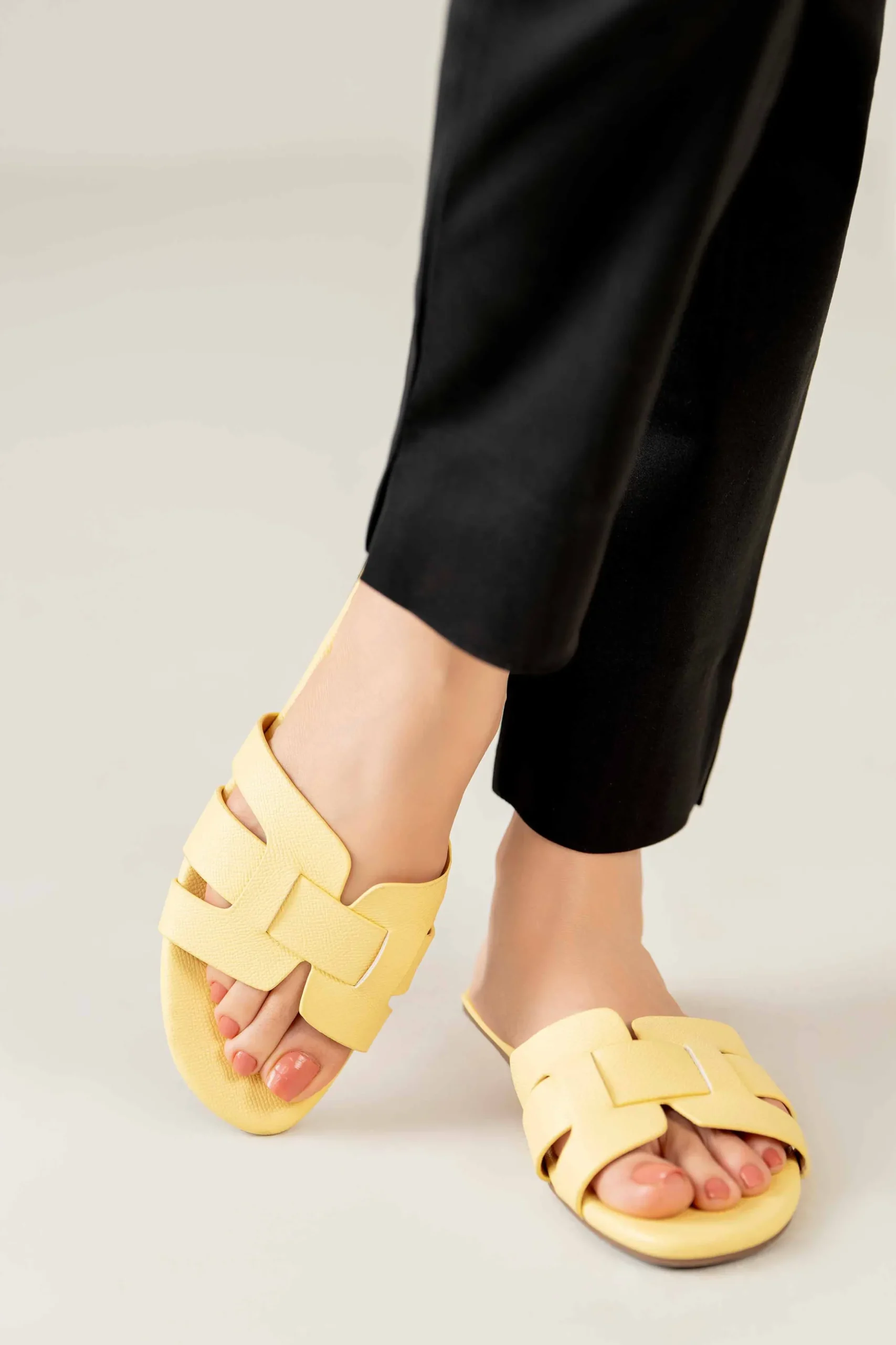 Yellow Chappal-440732902